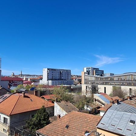 Unique City View Apartment Balcony & Parking Space Cluj-Napoca Eksteriør bilde